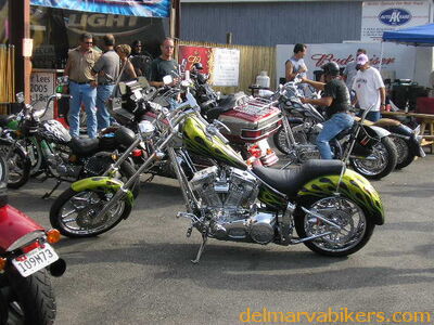 bw05hotbike1.JPG