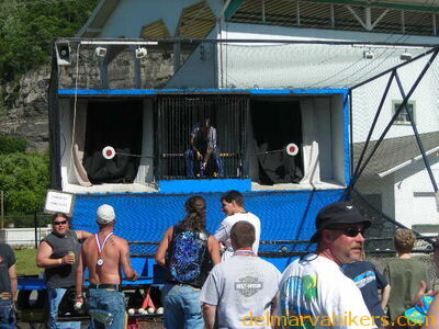 ac06040.JPG