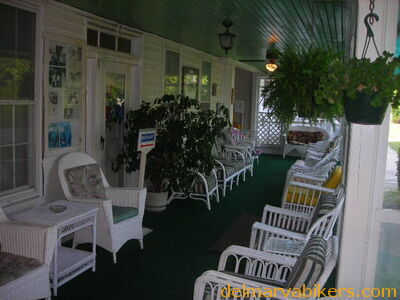 tb06026.JPG
