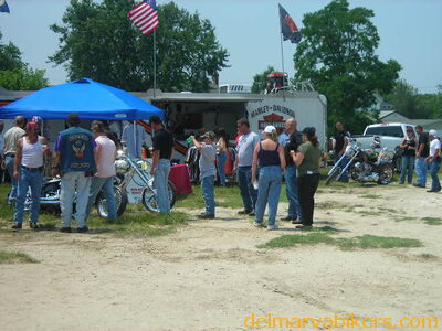 tb06080.JPG