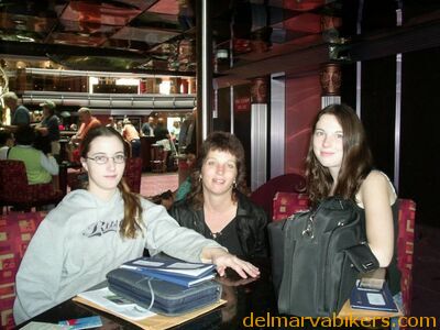 cruse06006.jpg