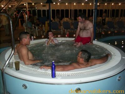 cruse06019.jpg