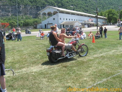 cmb201.JPG